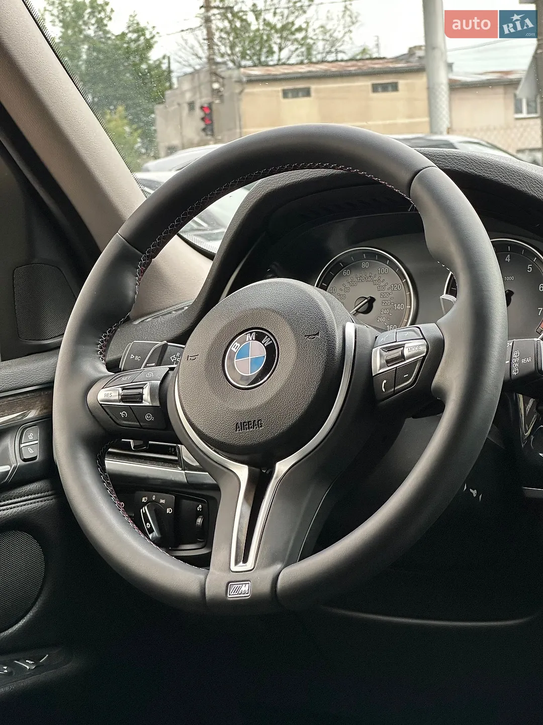2015 BMW X5 - мініатюра 14