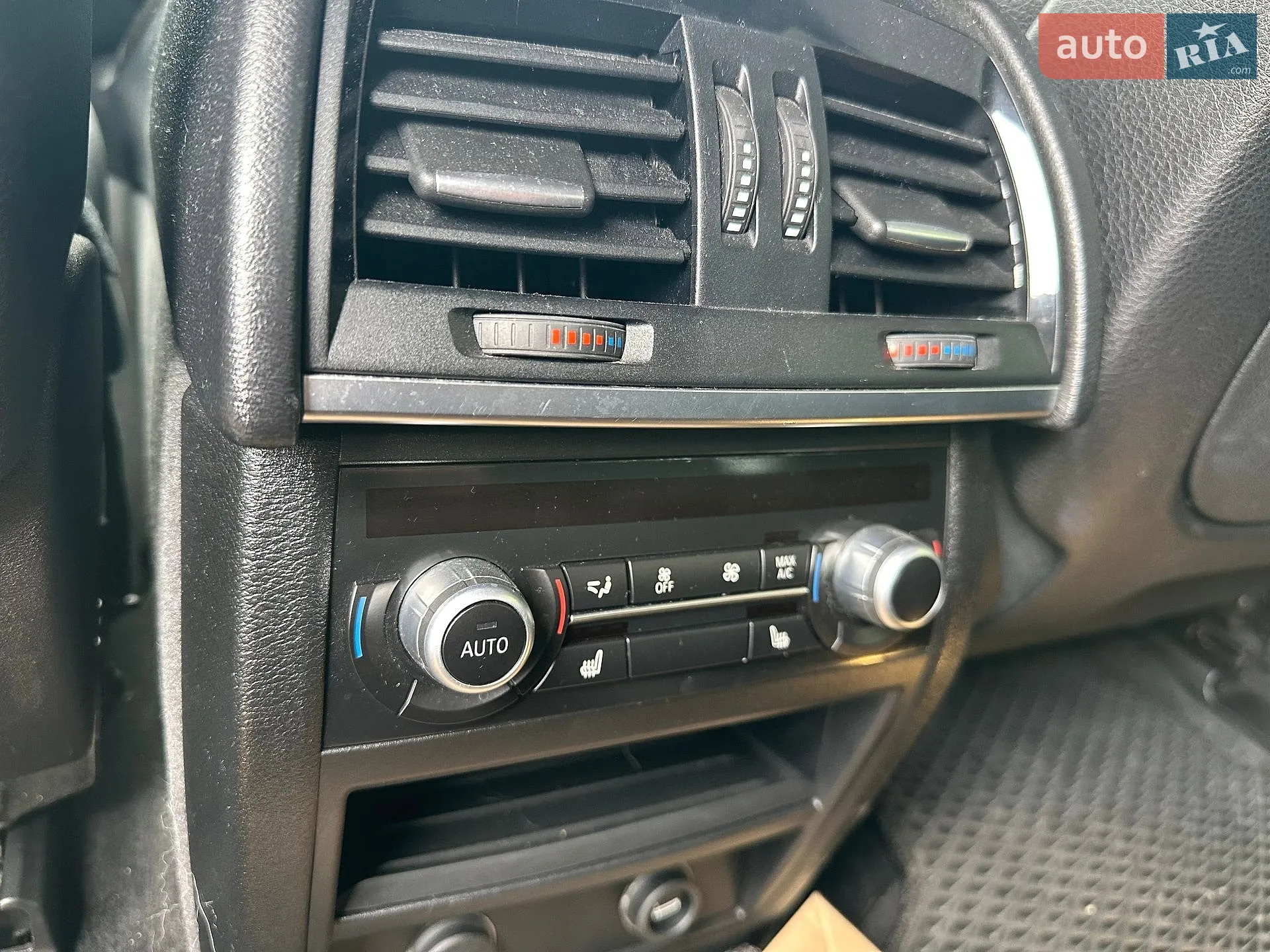 2015 BMW X5 - мініатюра 17