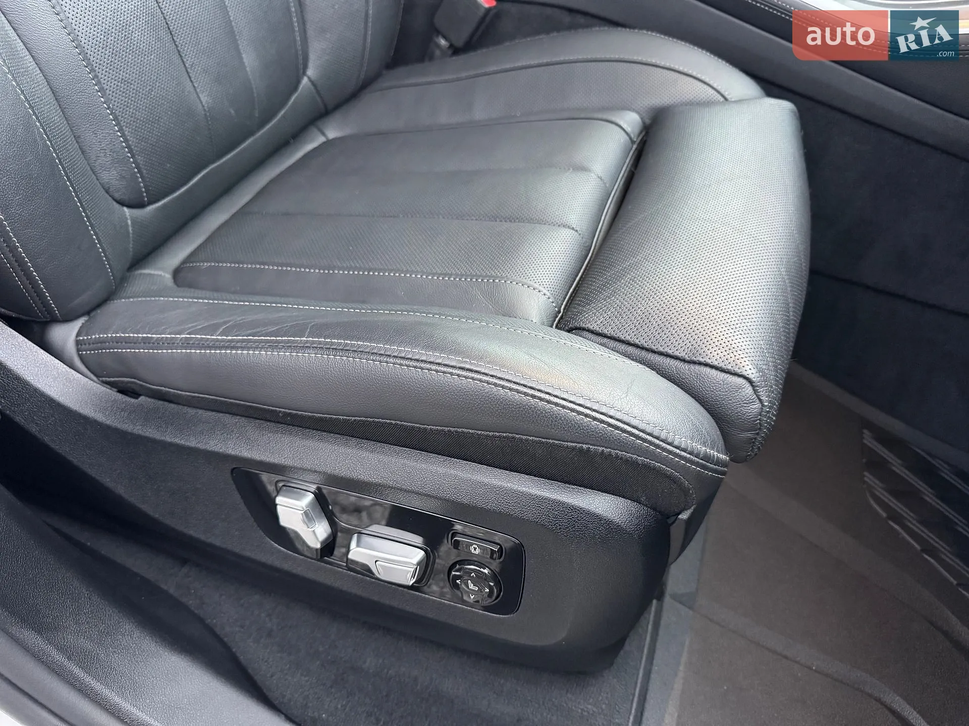 2020 BMW X5 - мініатюра 19