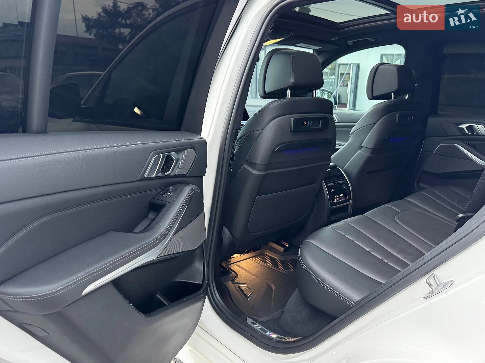 2020 BMW X5 - мініатюра 52