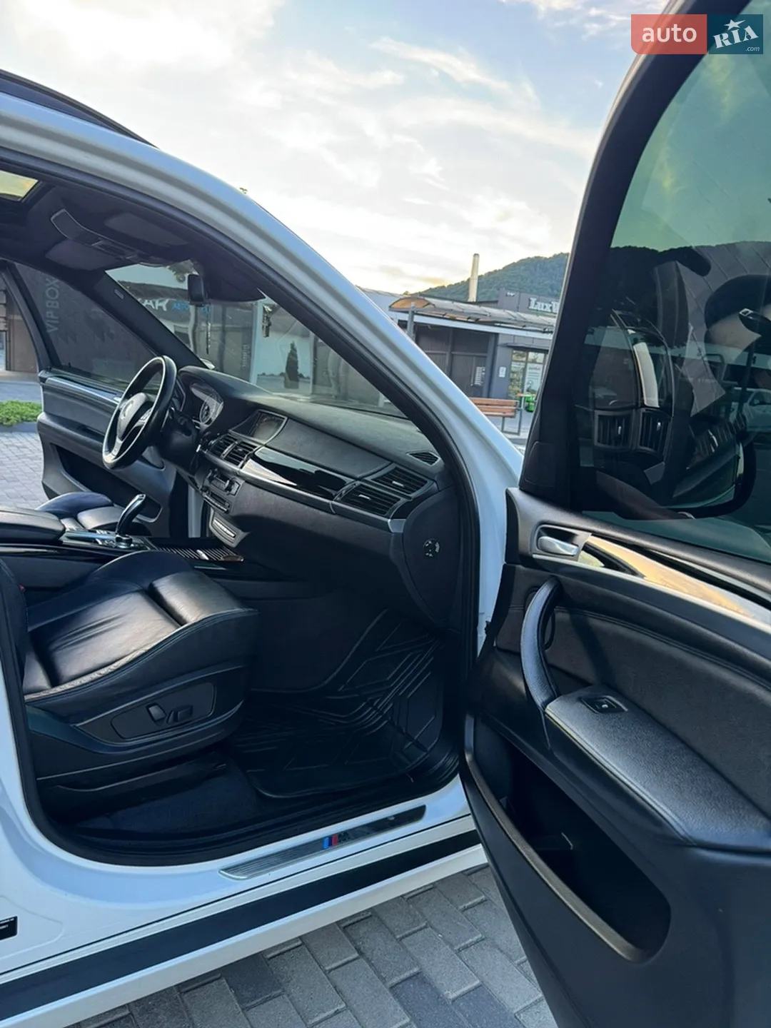 2012 BMW X5 - мініатюра 10