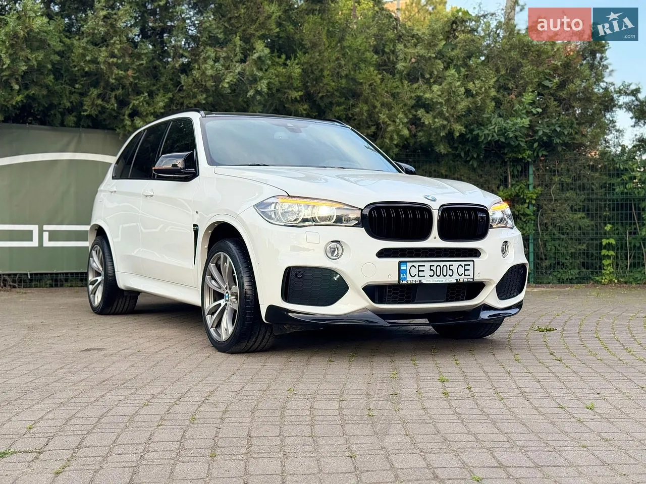 2017 BMW X5 - мініатюра 21