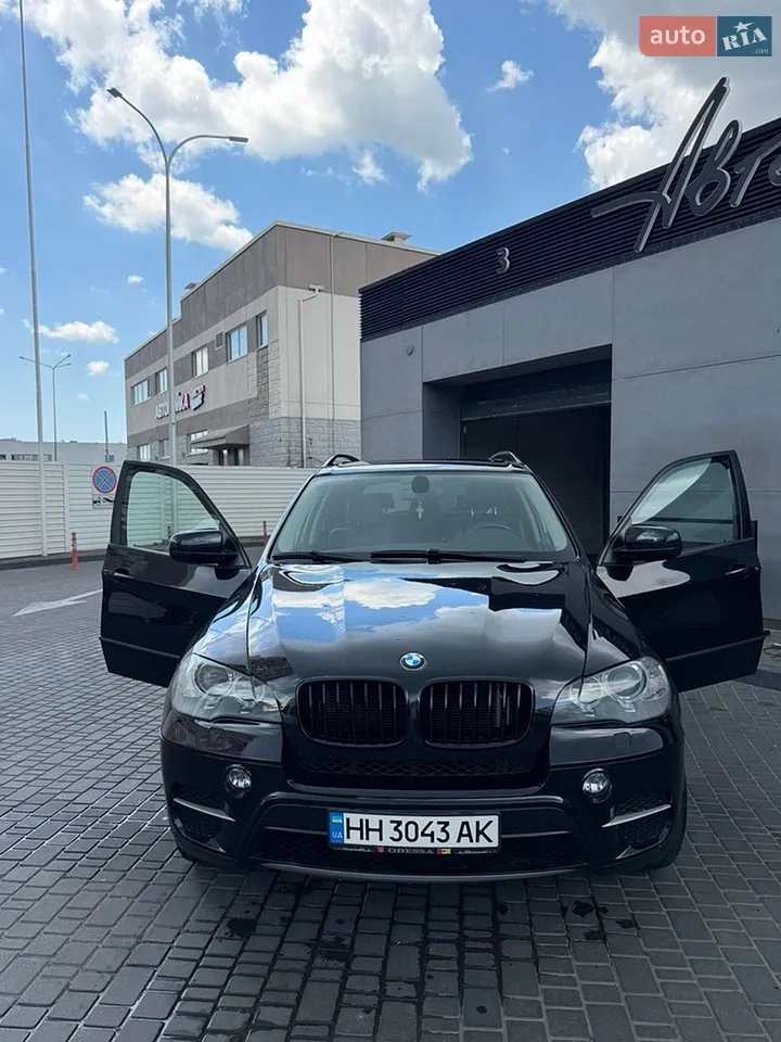 2010 BMW X5 - мініатюра 23