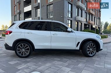Внедорожник / Кроссовер BMW X5 2018 в Киеве
