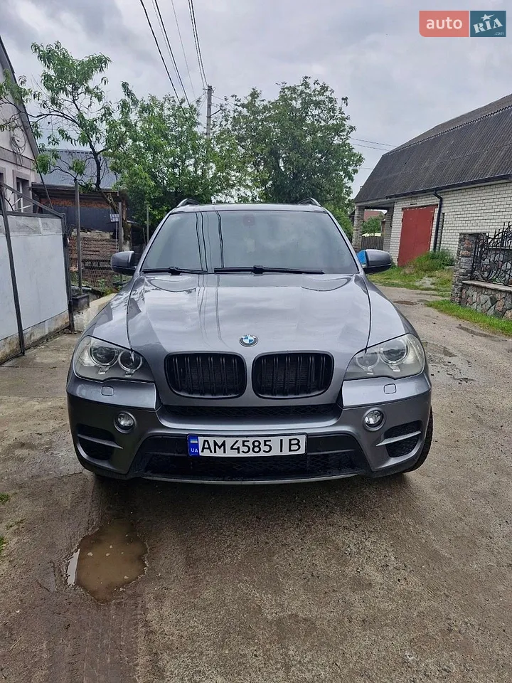 2010 BMW X5 - мініатюра 44