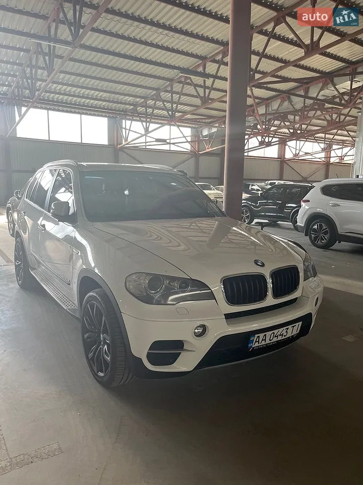 2010 BMW X5 - мініатюра 15