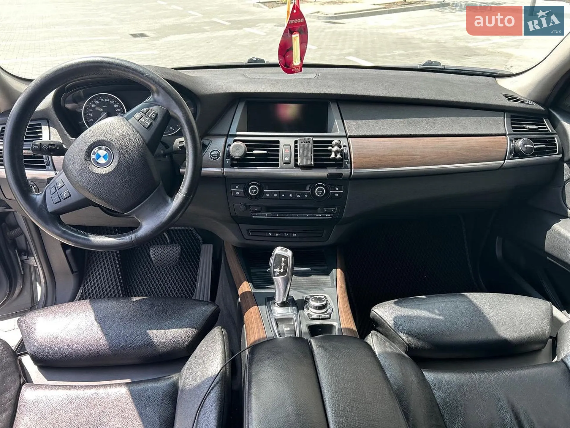 2010 BMW X5 - мініатюра 15