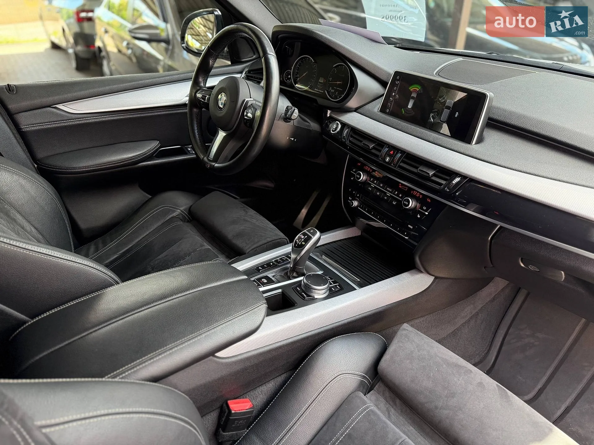 2017 BMW X5 - мініатюра 27