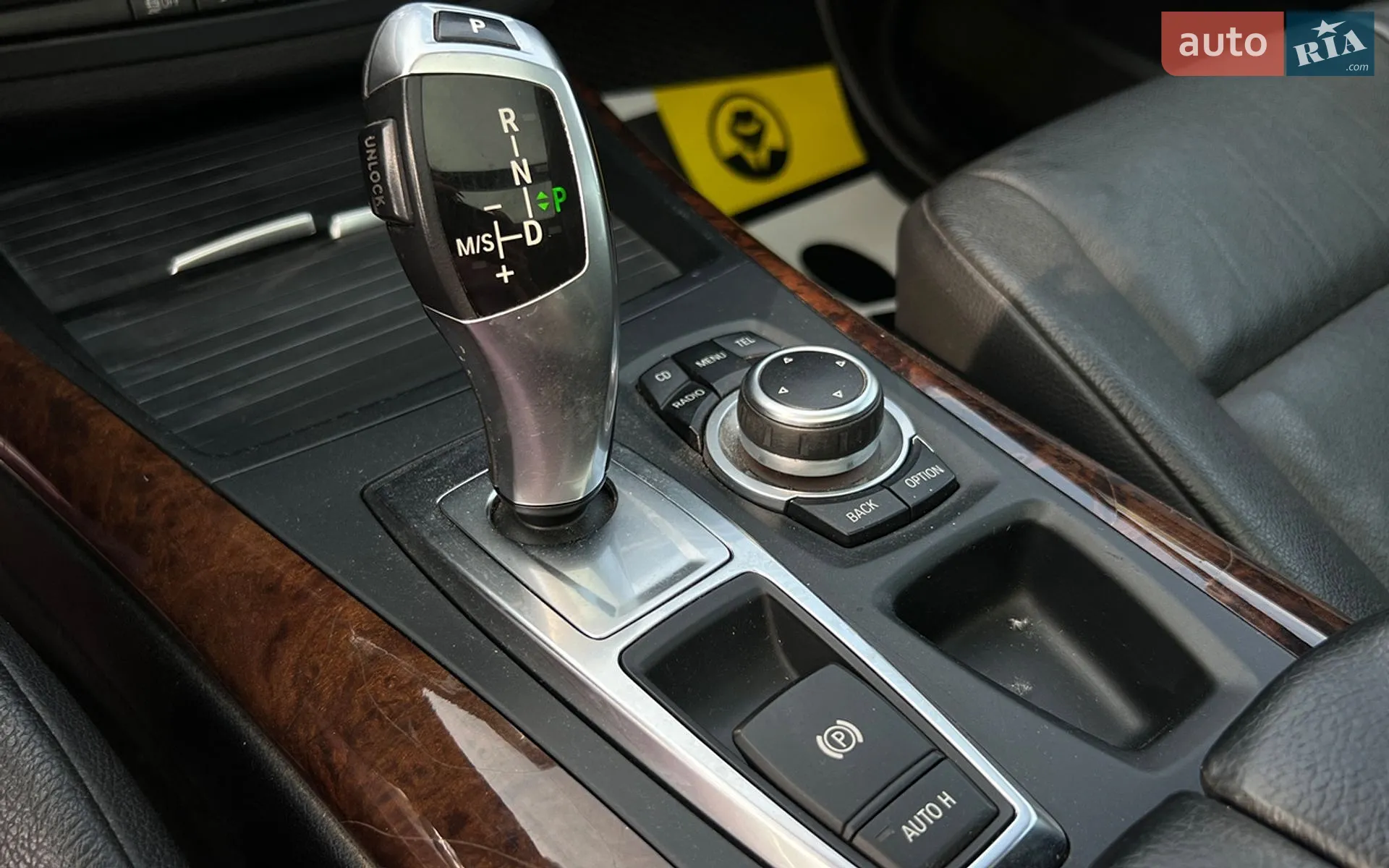 2010 BMW X5 - мініатюра 14