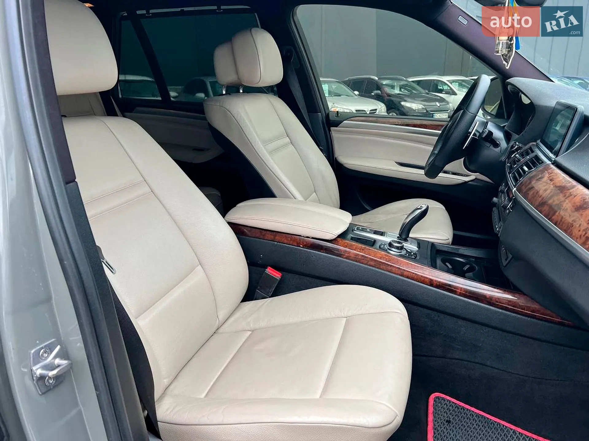 2011 BMW X5 - мініатюра 43