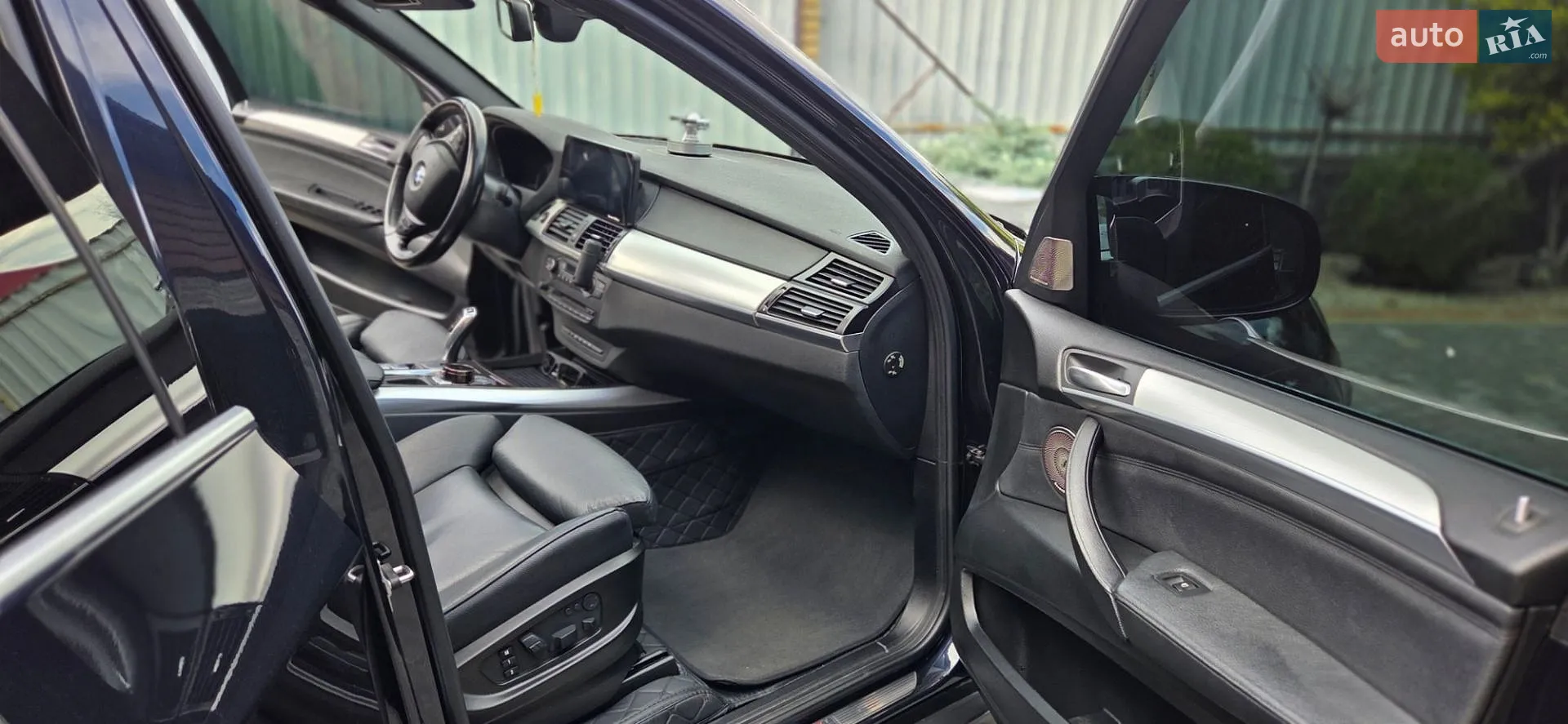 2011 BMW X5 - мініатюра 28