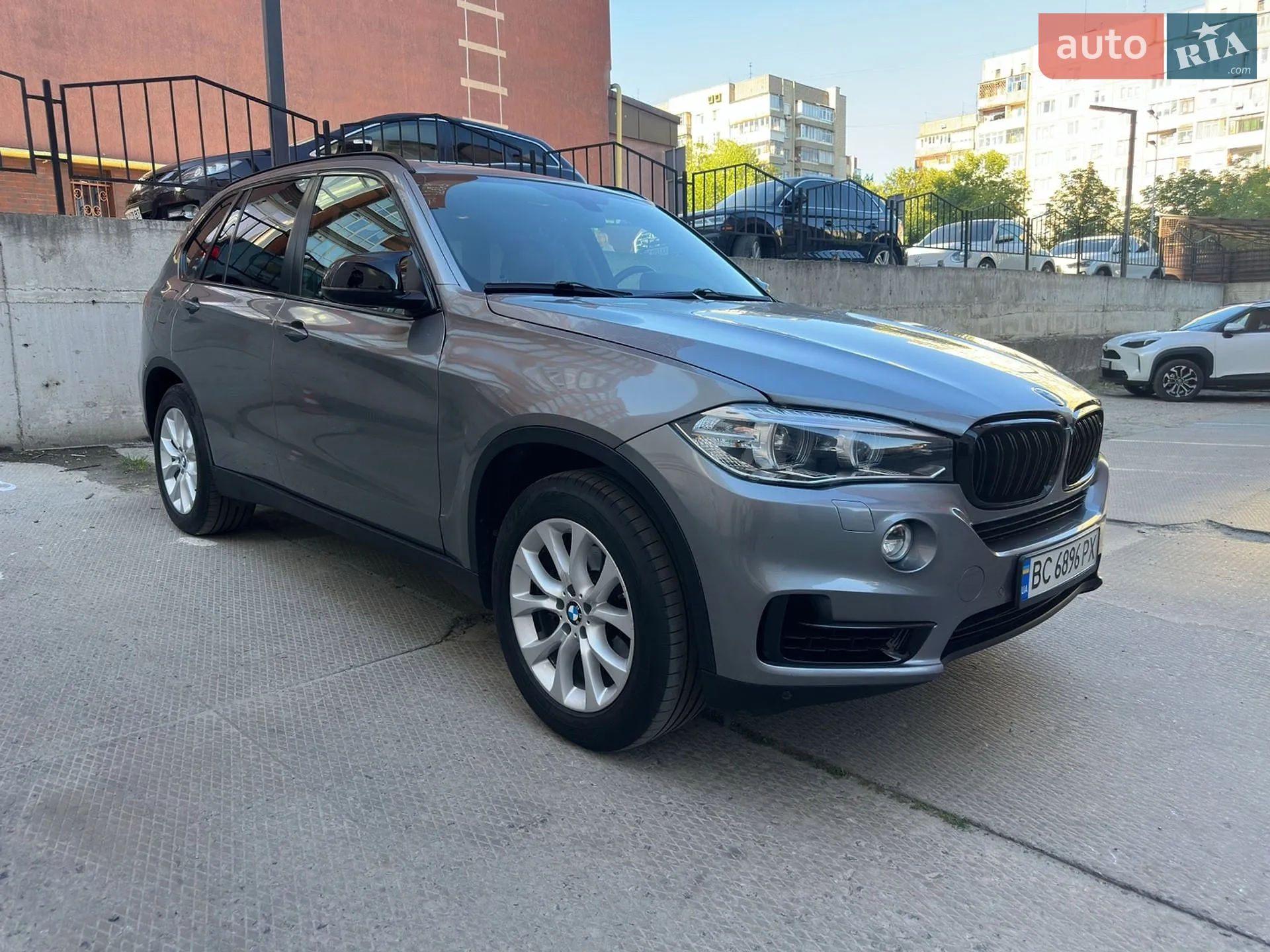 2016 BMW X5 - мініатюра 10
