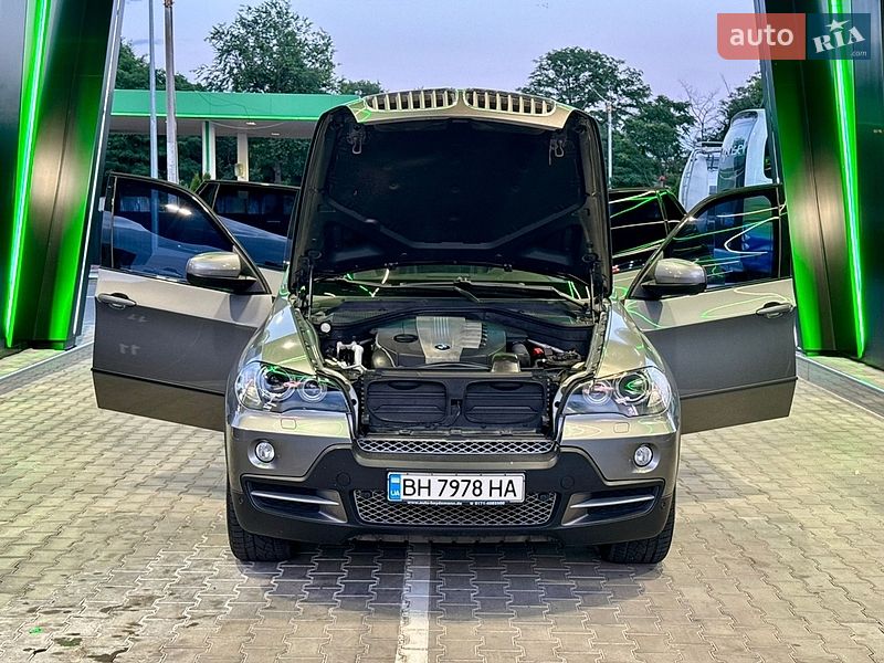 Позашляховик / Кросовер BMW X5 2008 в Одесі