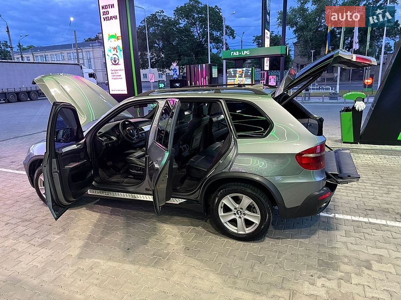 Позашляховик / Кросовер BMW X5 2008 в Одесі
