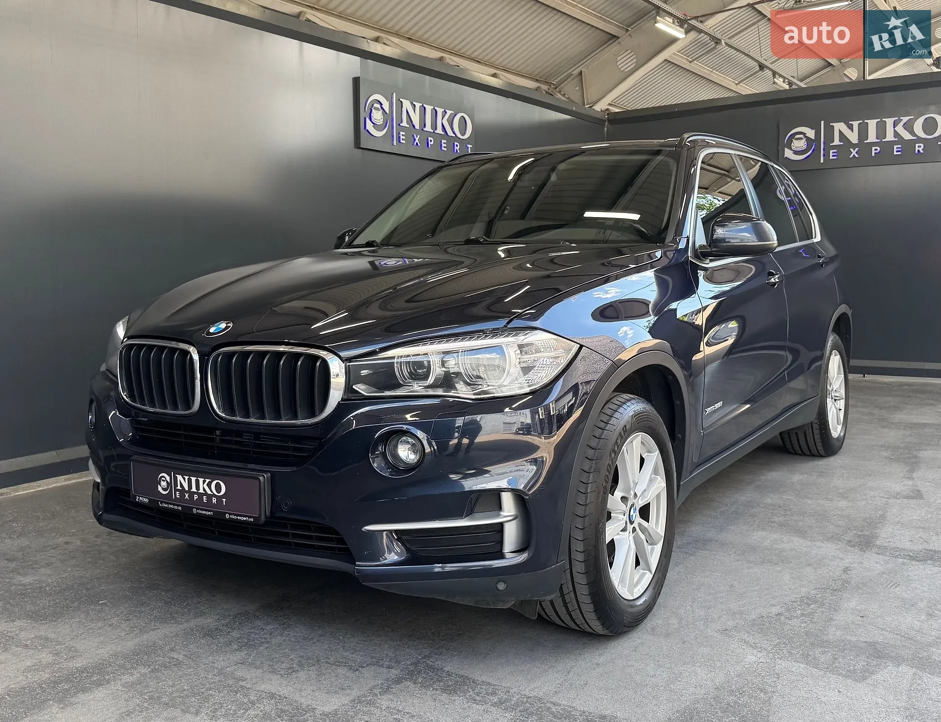 2017 BMW X5 - мініатюра 3