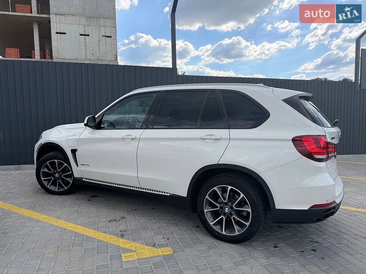 2014 BMW X5 - мініатюра 17