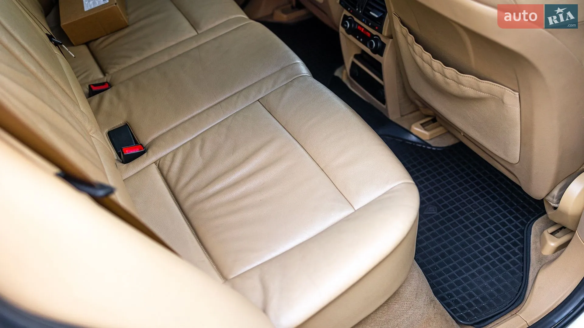 2010 BMW X5 - мініатюра 17