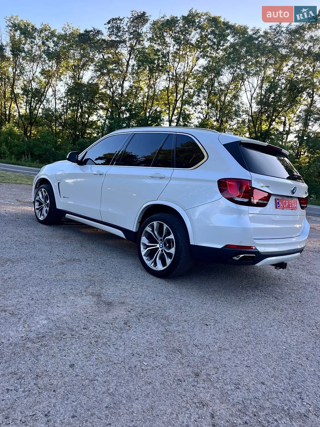 2016 BMW X5 - мініатюра 3