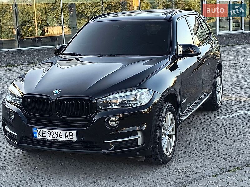 Позашляховик / Кросовер BMW X5 2014 в Павлограді