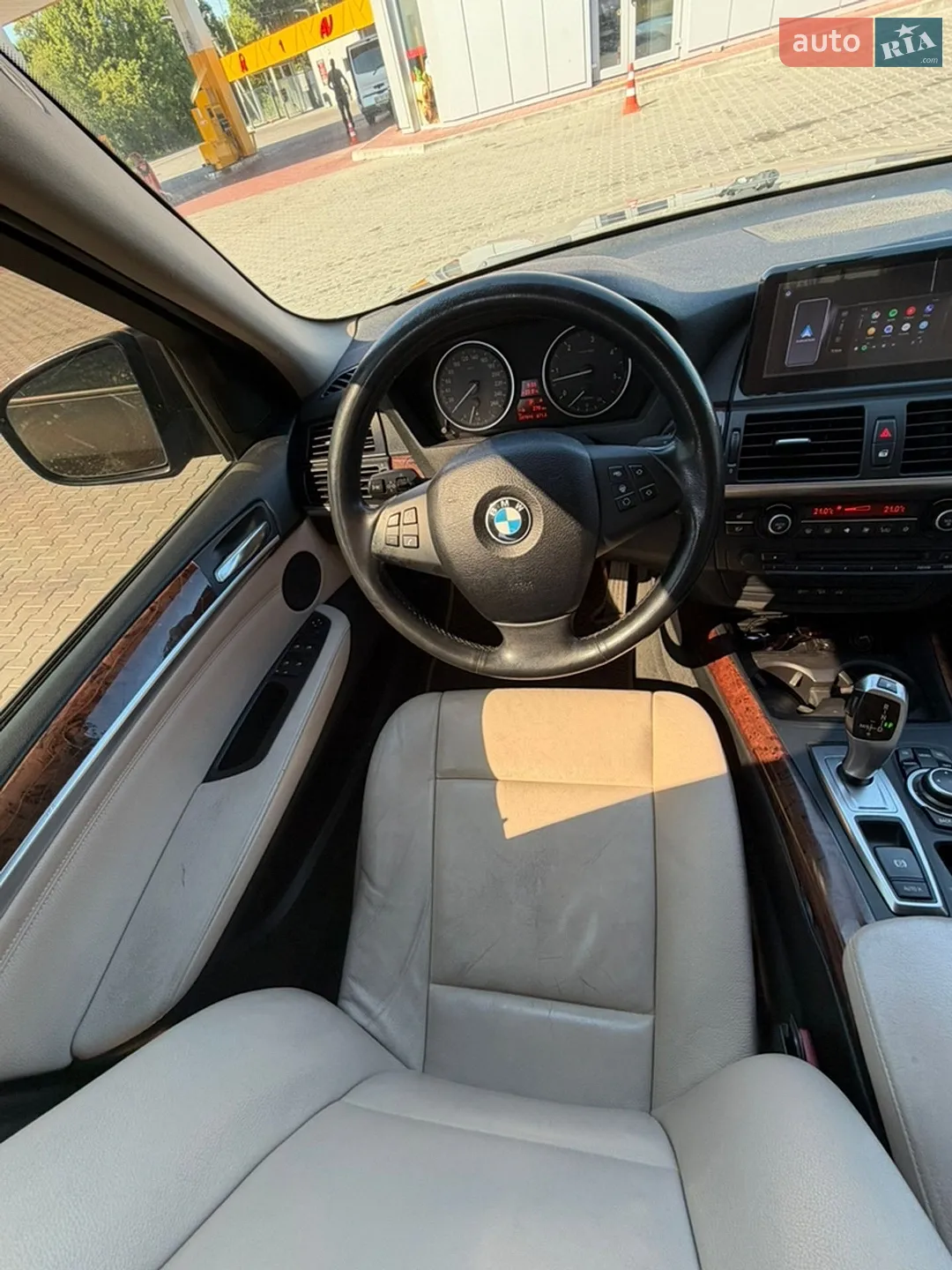 2010 BMW X5 - мініатюра 9