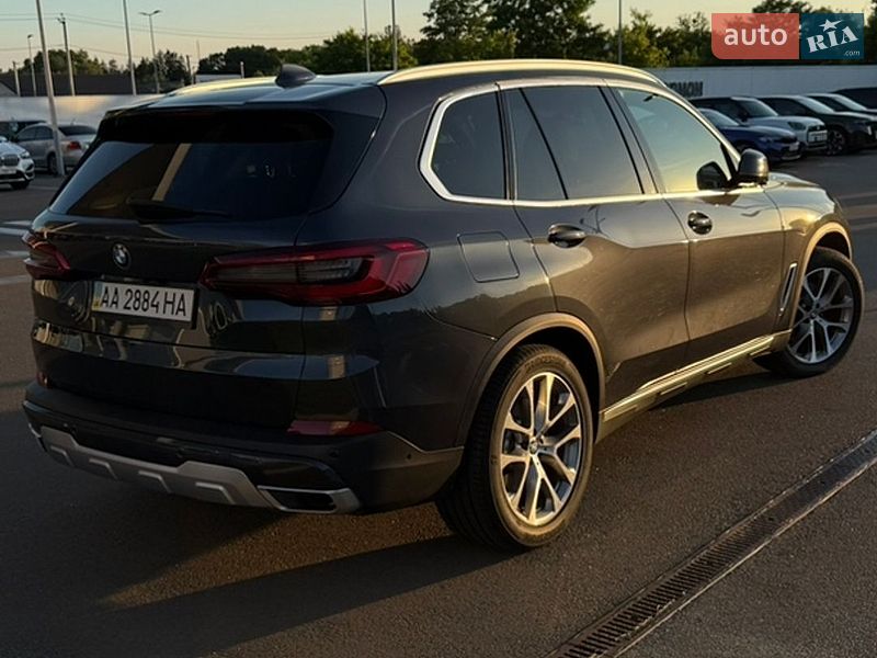 Позашляховик / Кросовер BMW X5 2018 в Києві