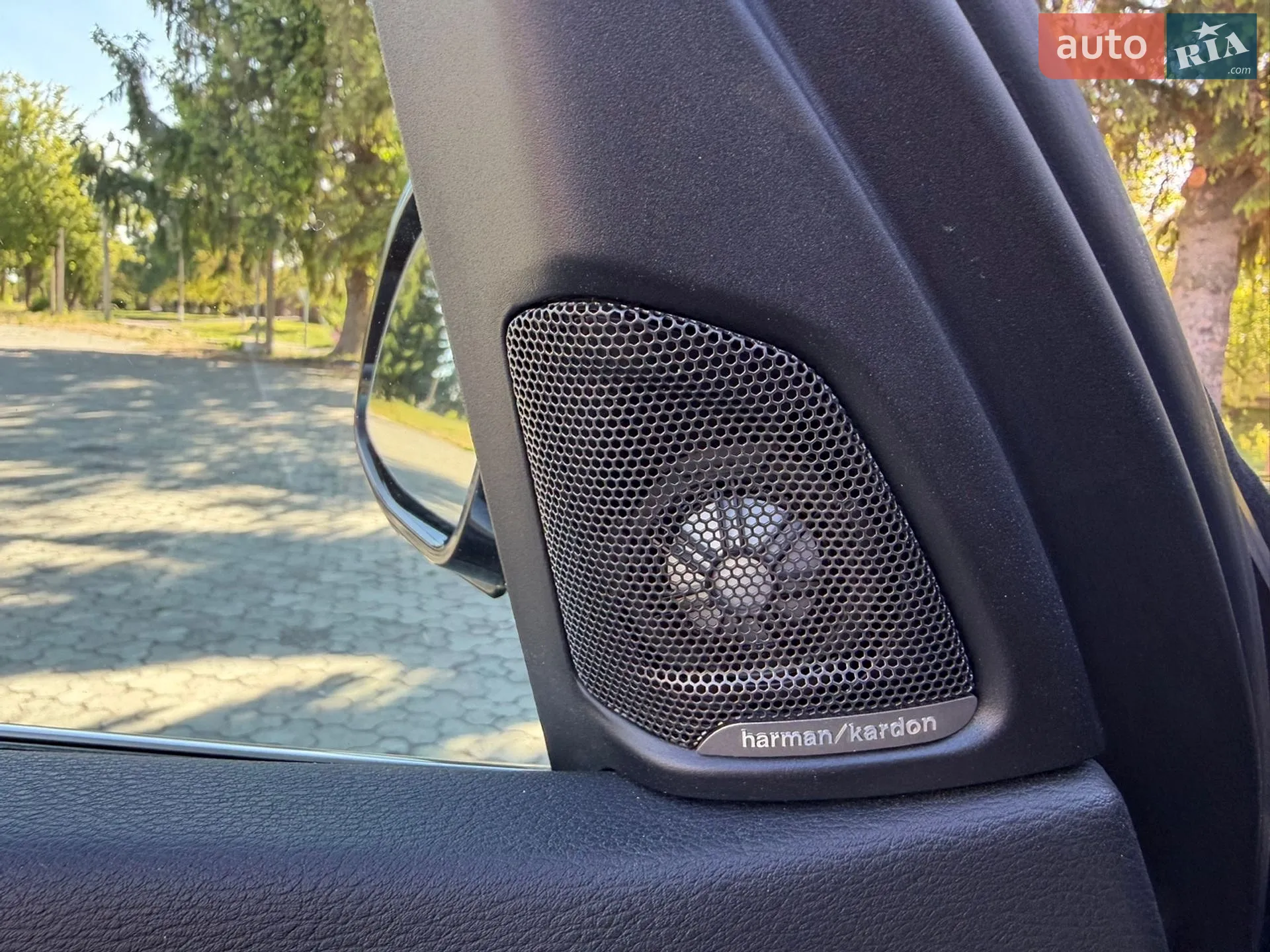 2015 BMW X5 - мініатюра 16