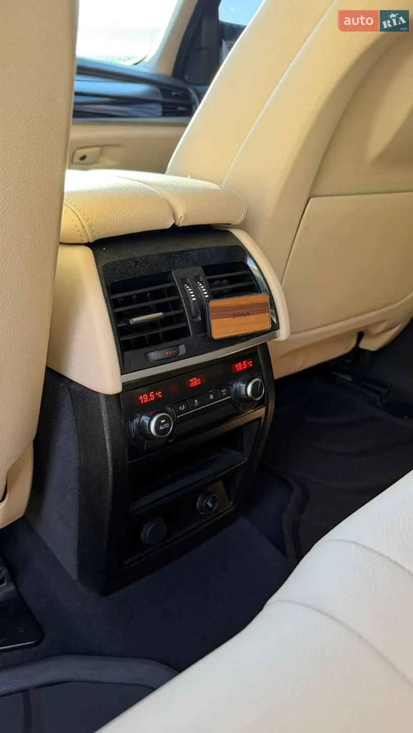 2016 BMW X5 - мініатюра 31