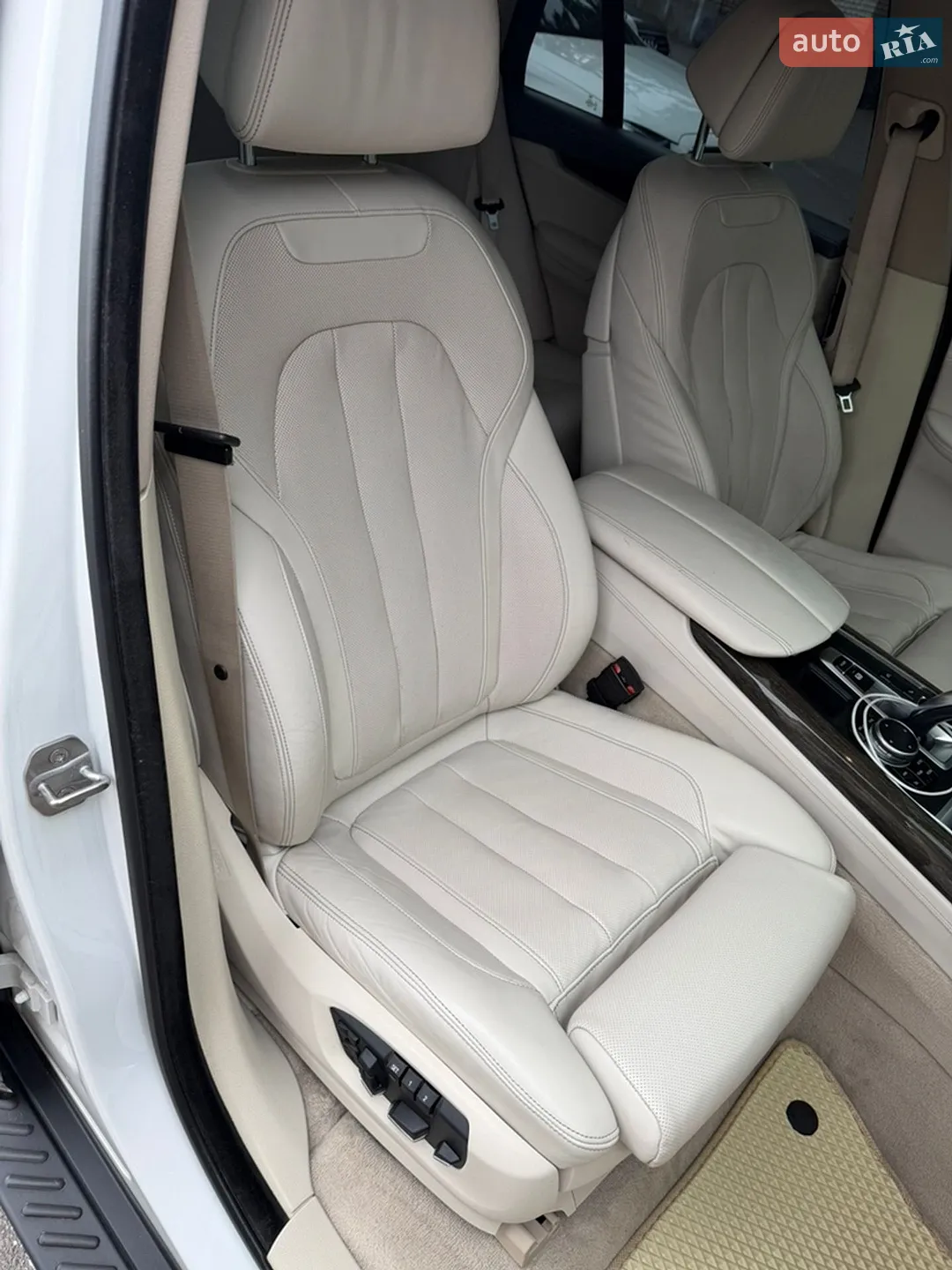 2015 BMW X5 - мініатюра 17
