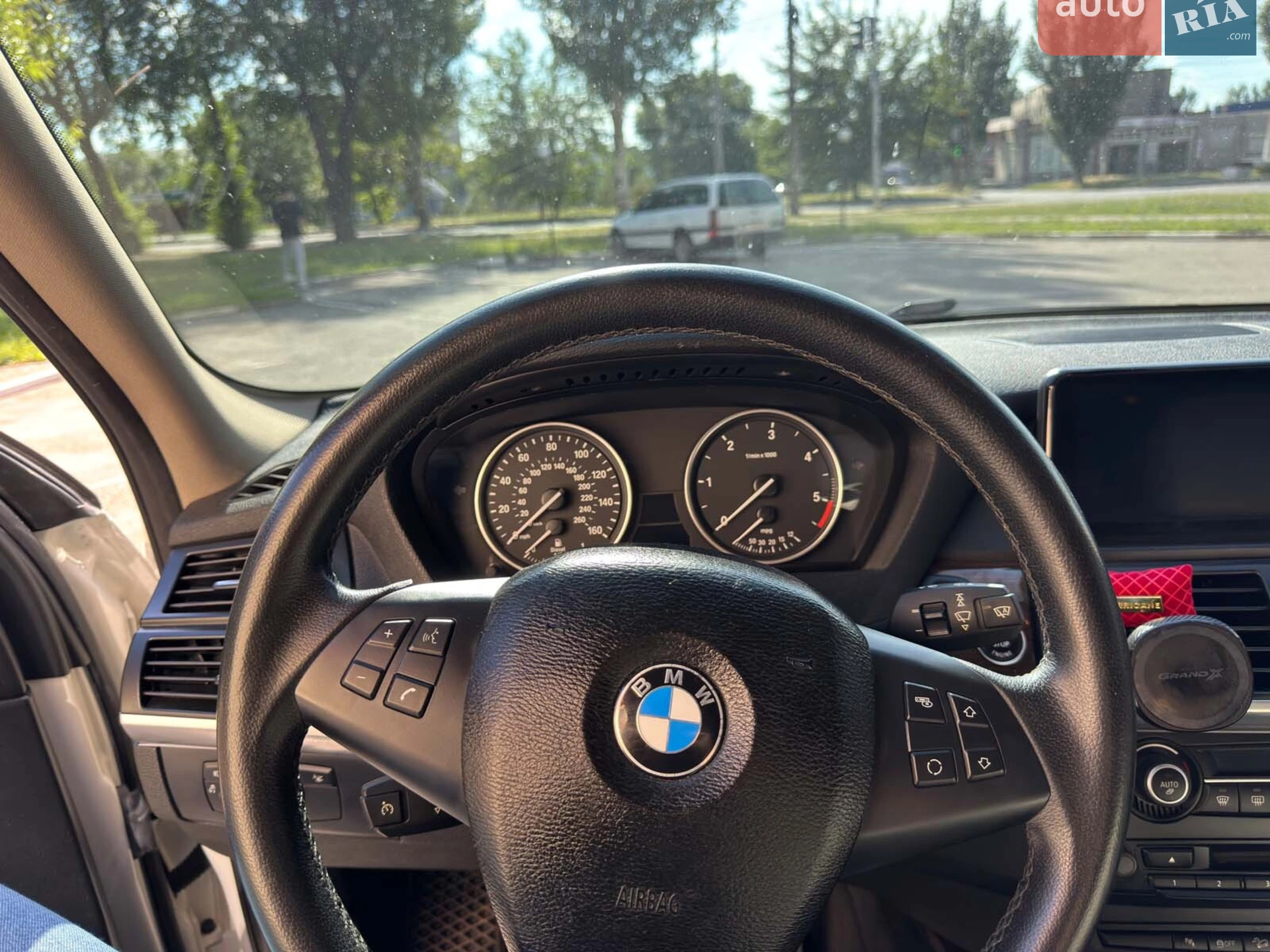 2013 BMW X5 - мініатюра 16