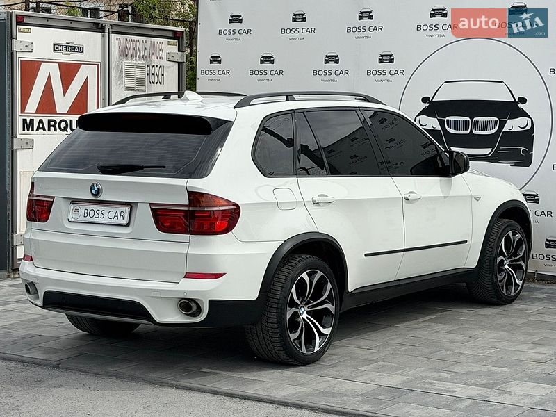 Позашляховик / Кросовер BMW X5 2011 в Вінниці