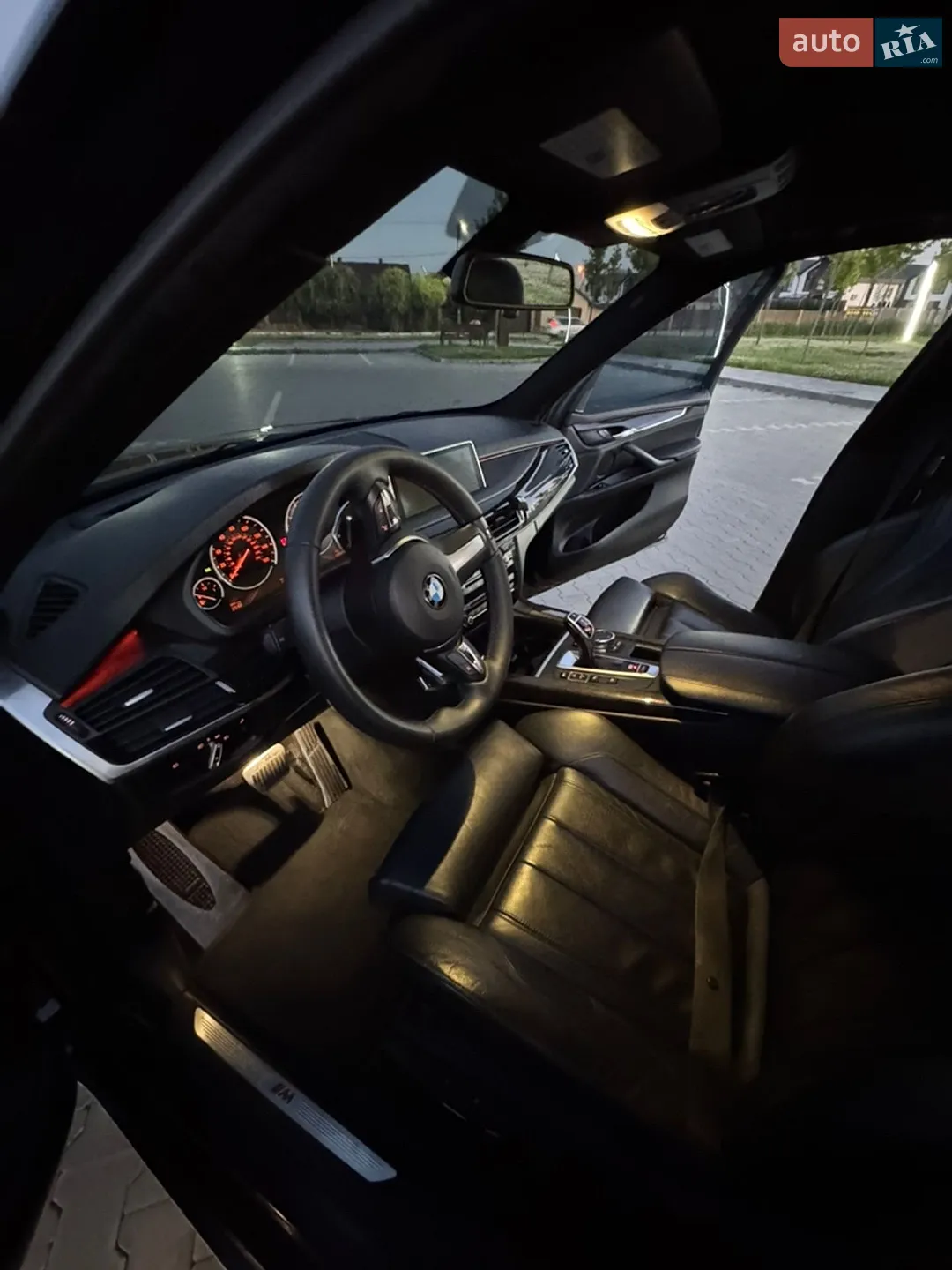 2015 BMW X5 - мініатюра 11