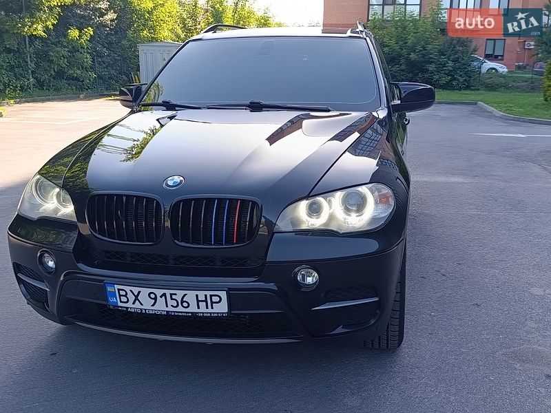 Внедорожник / Кроссовер BMW X5 2012 в Каменец-Подольском