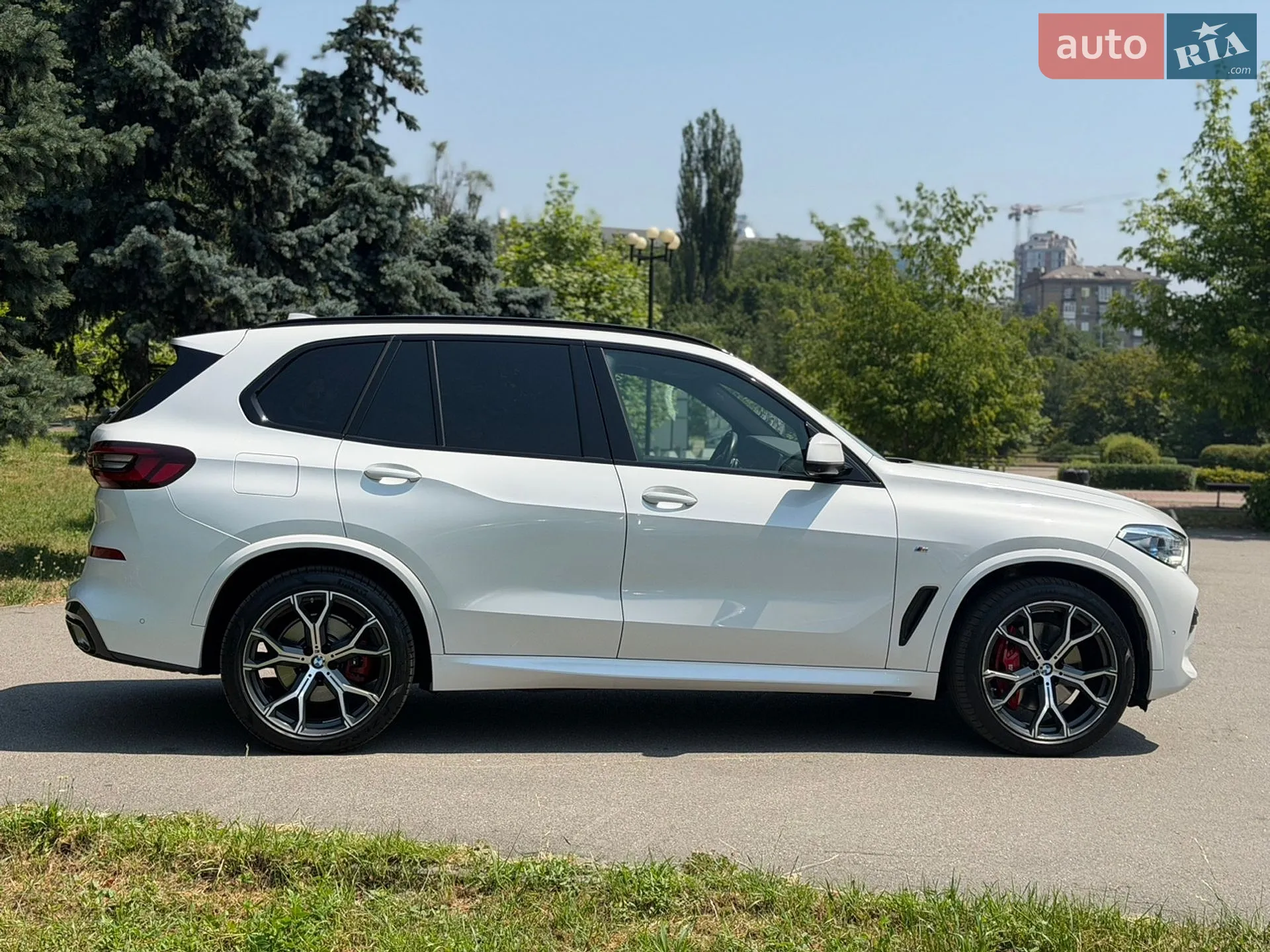 BMW X5 2022 VIN WBACV610309L34046 фото оголошення 2 з 5
