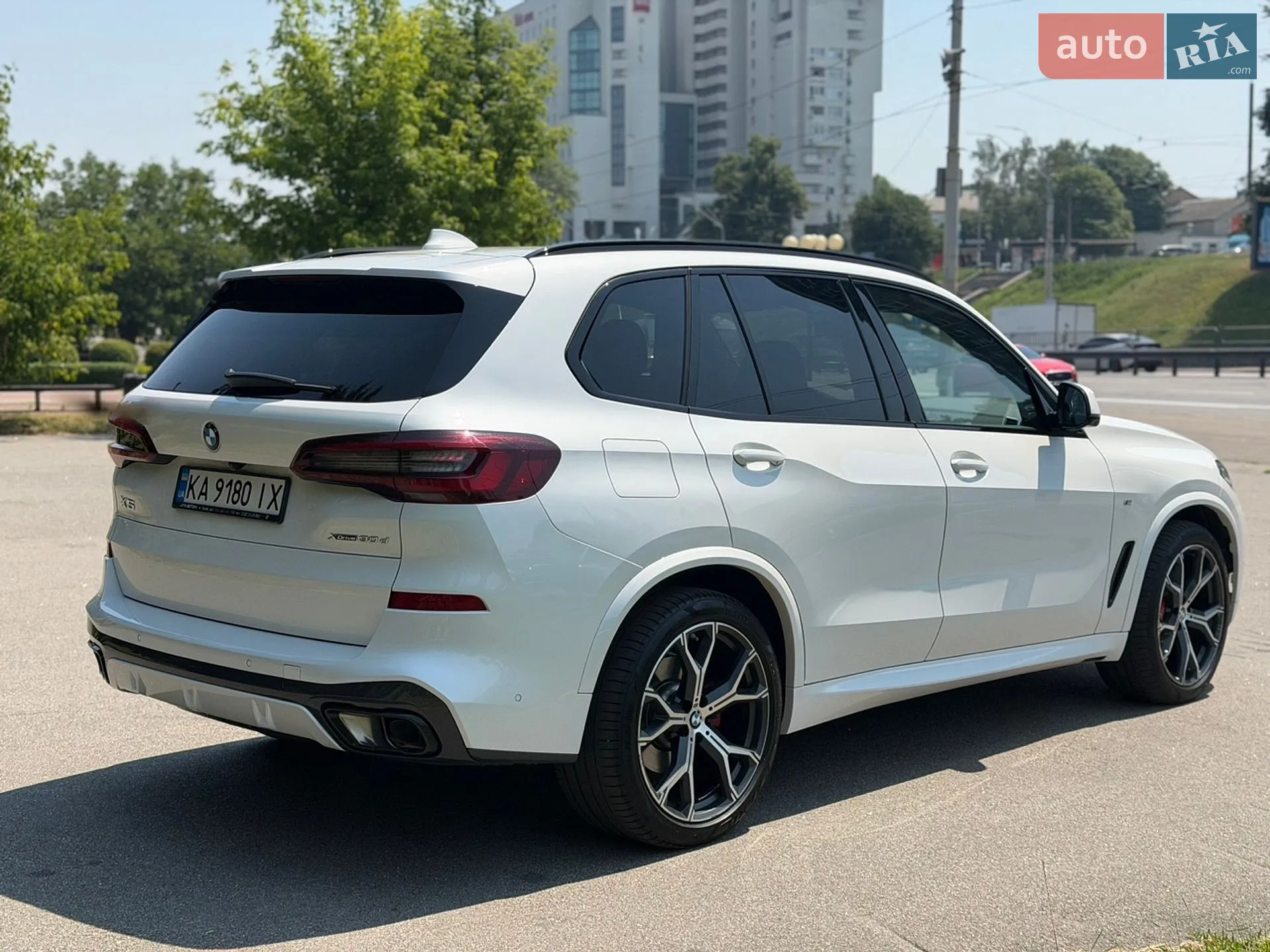 BMW X5 2022 VIN WBACV610309L34046 фото оголошення 3 з 5