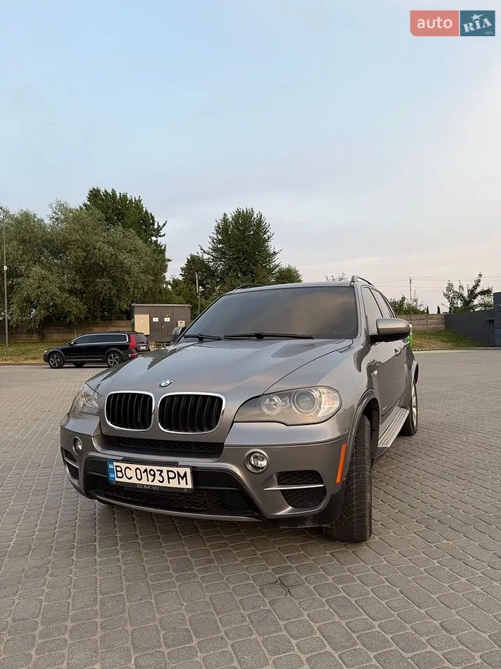 2010 BMW X5 - мініатюра 18