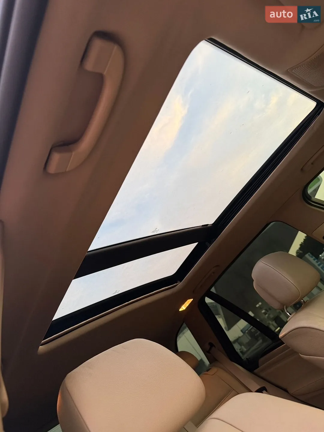 2010 BMW X5 - мініатюра 11