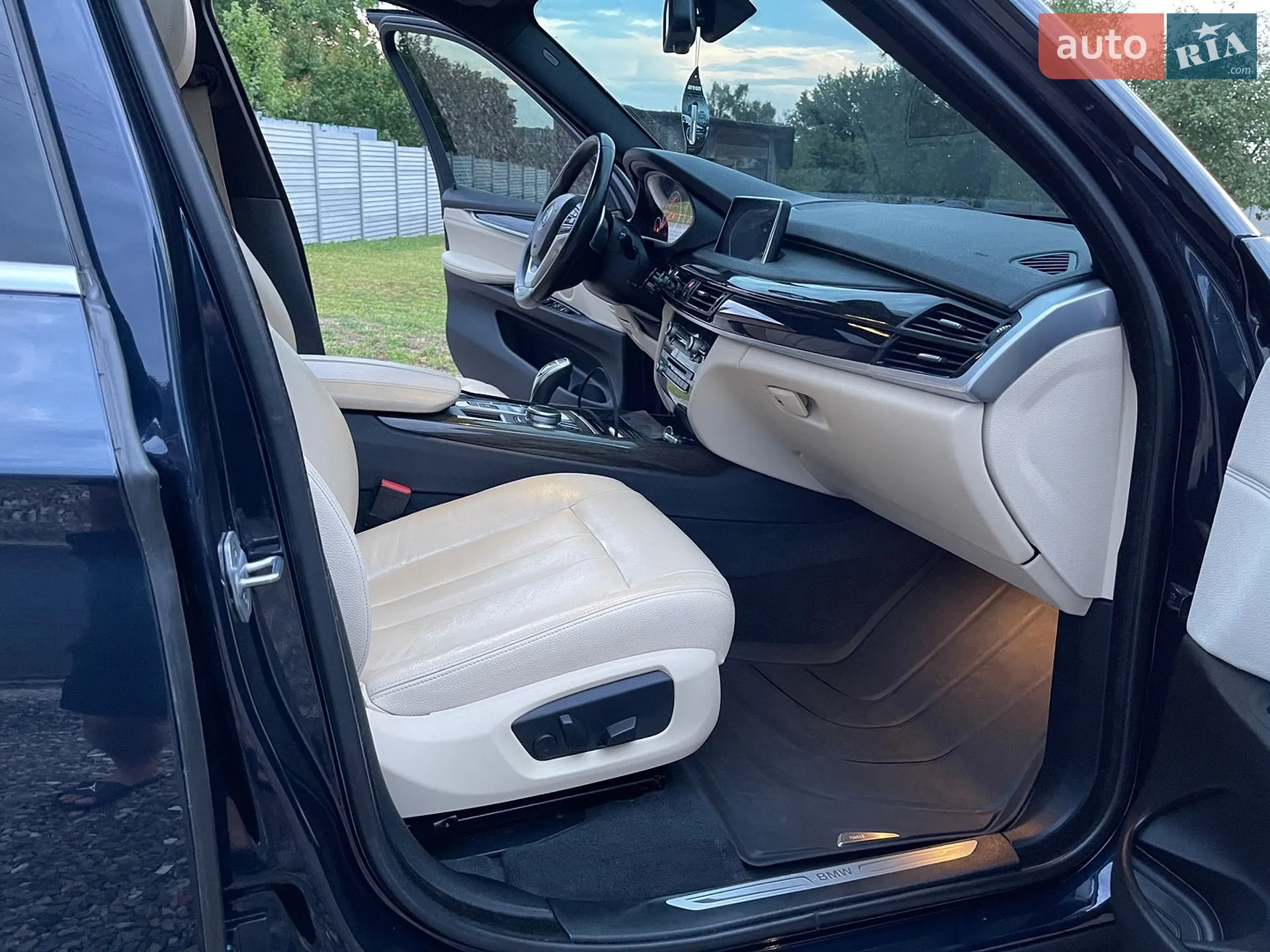 2018 BMW X5 - мініатюра 18