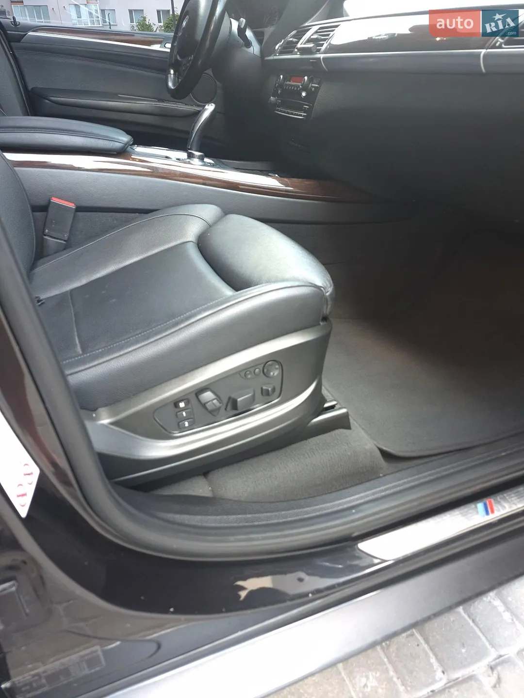2010 BMW X5 - мініатюра 11