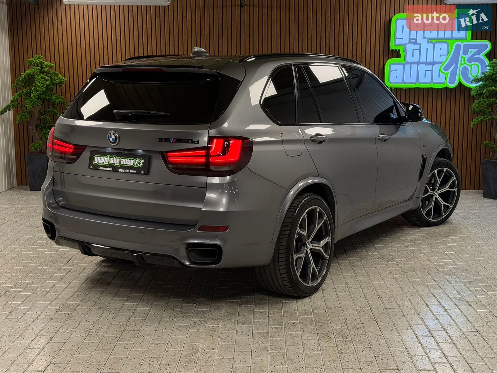 2017 BMW X5 - мініатюра 45