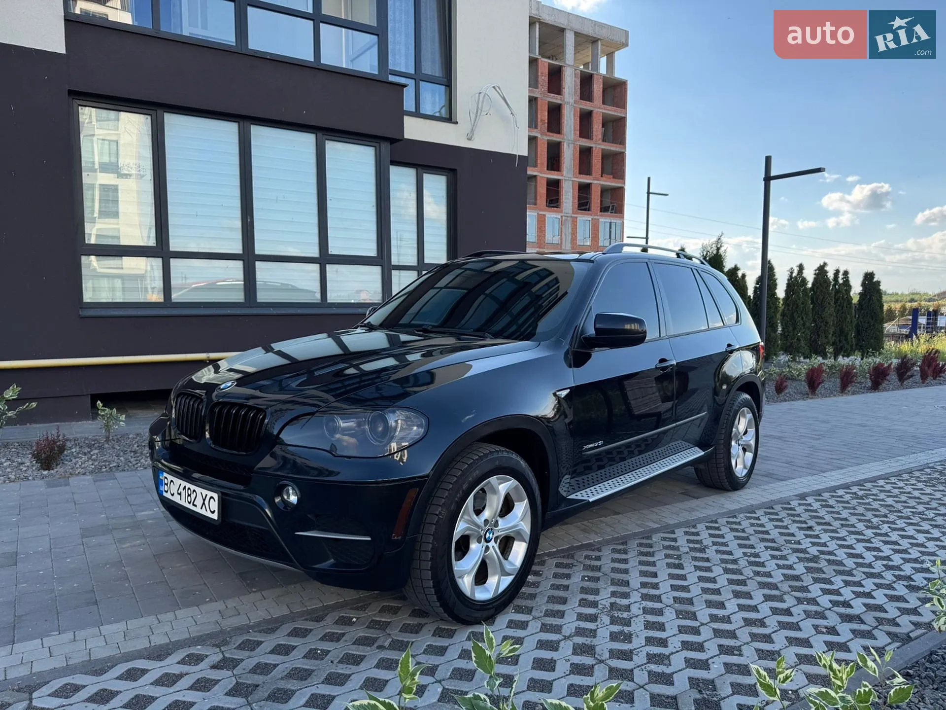 2010 BMW X5 - мініатюра 3