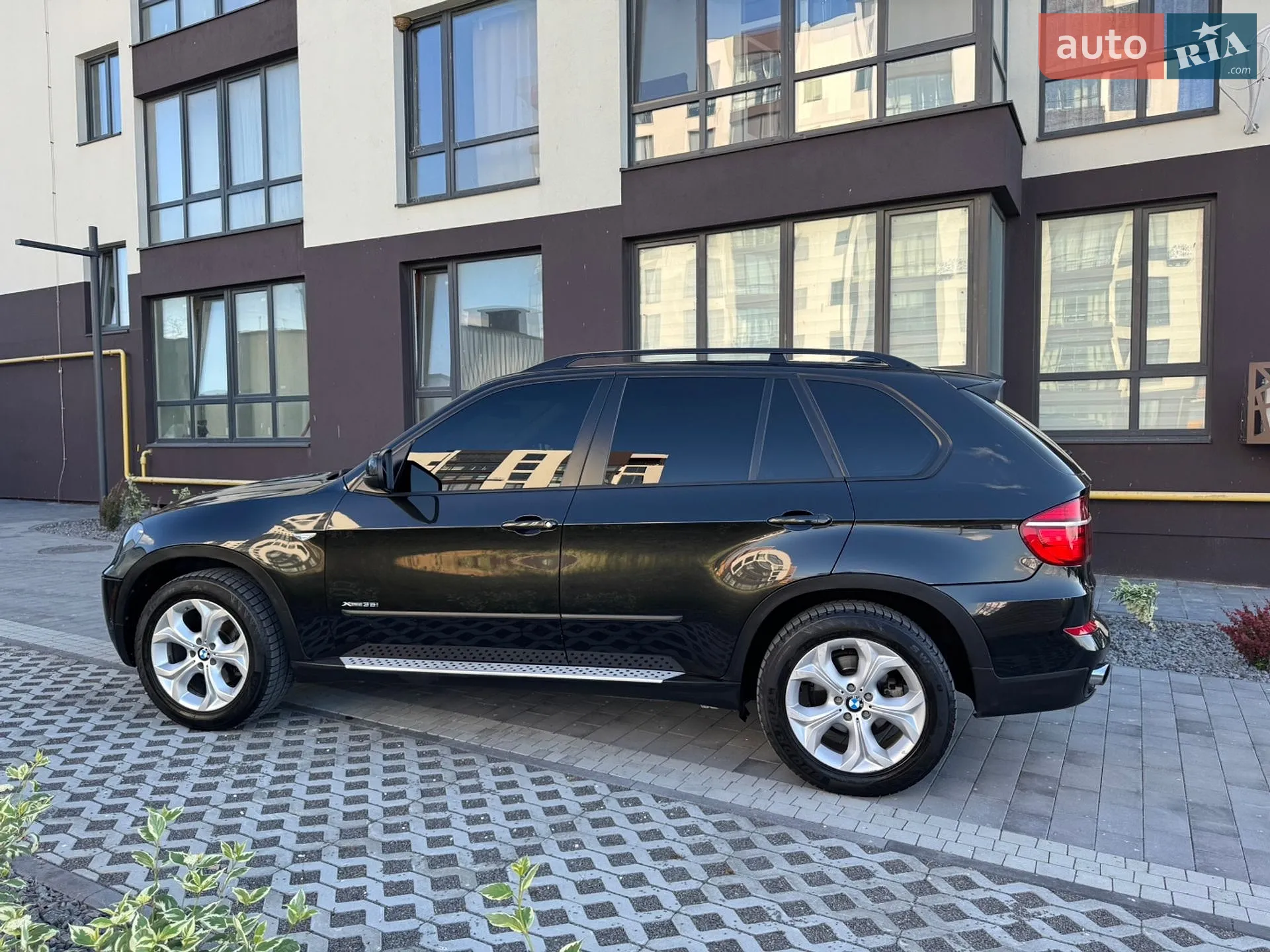 2010 BMW X5 - мініатюра 7