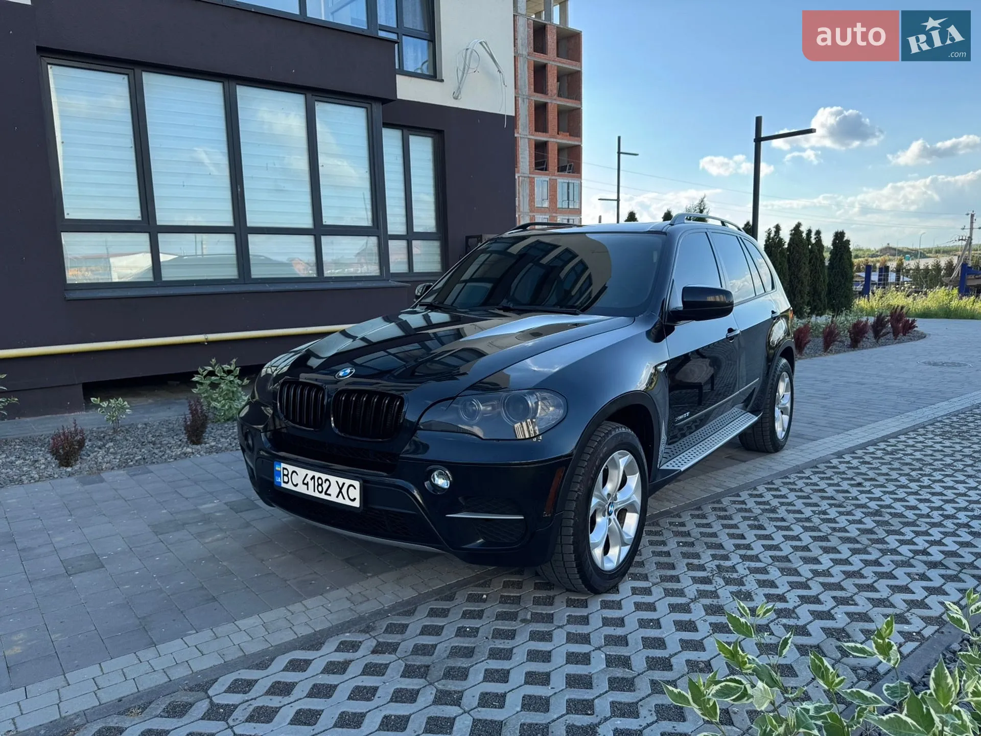2010 BMW X5 - мініатюра 27