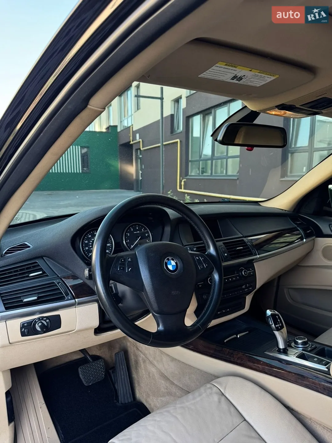 2010 BMW X5 - мініатюра 30