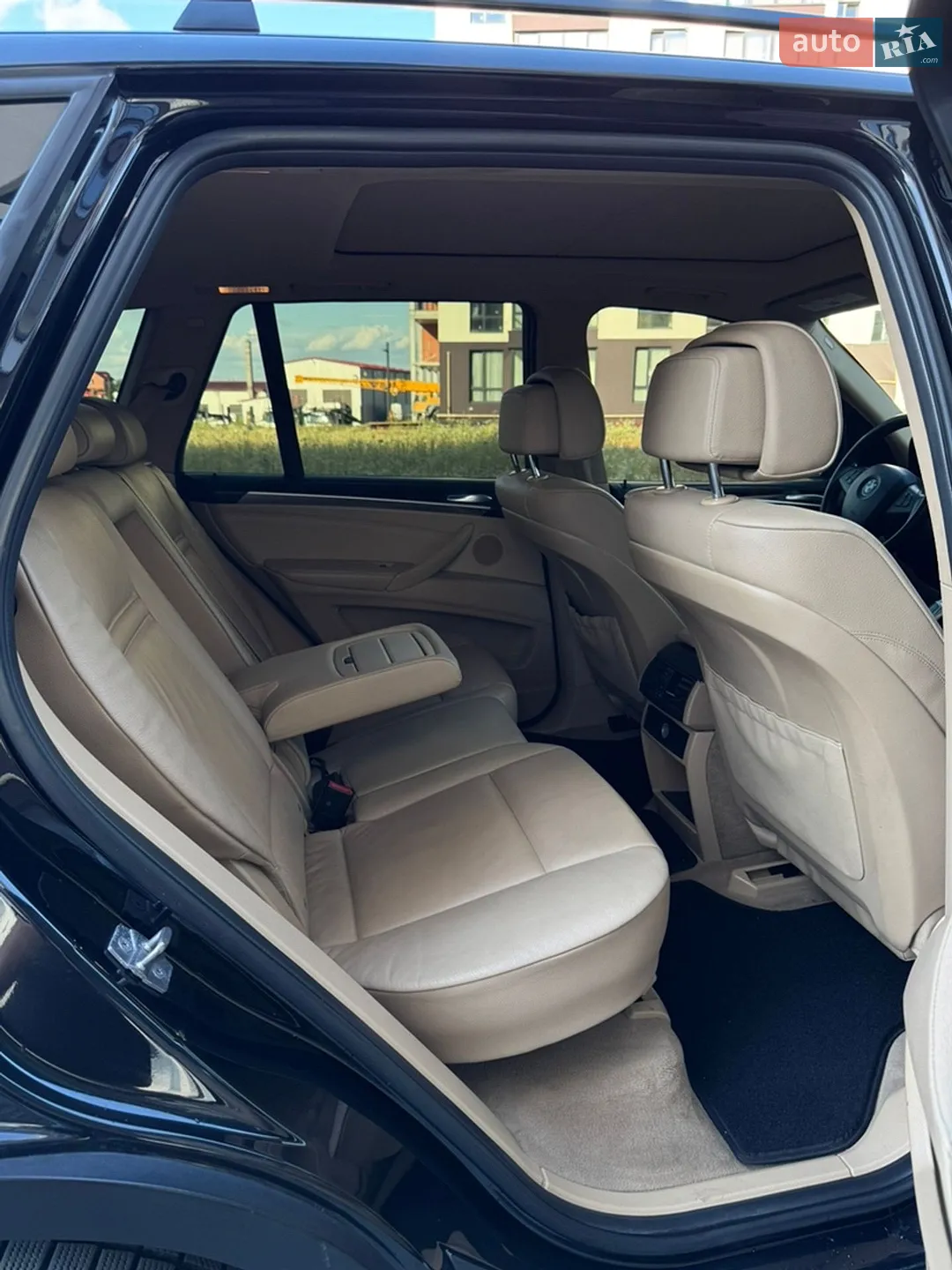 2010 BMW X5 - мініатюра 34