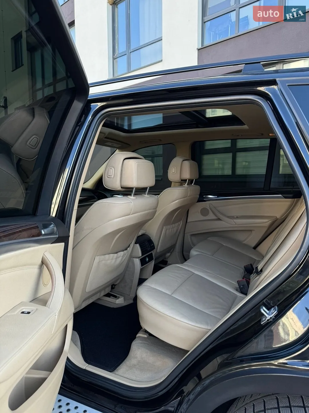 2010 BMW X5 - мініатюра 48