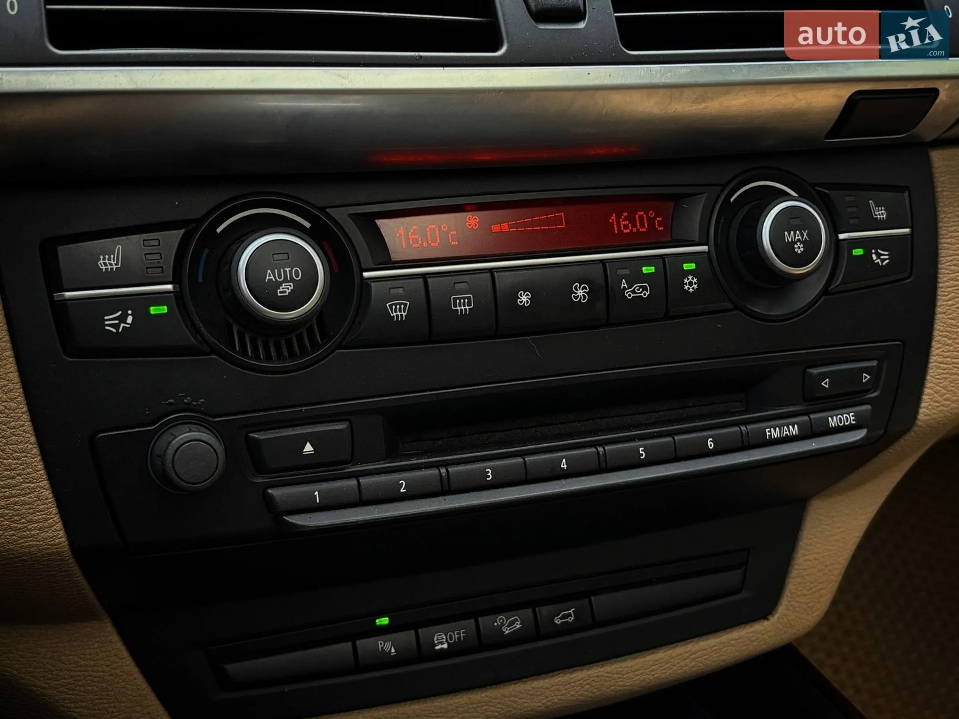 2012 BMW X5 - мініатюра 23
