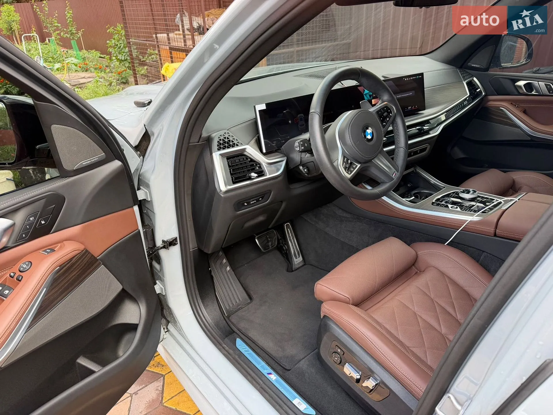 2025 BMW X5 - мініатюра 8