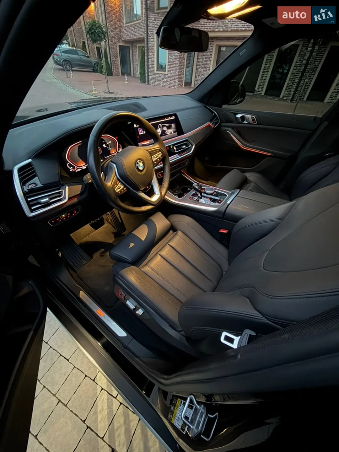 2020 BMW X5 - мініатюра 26