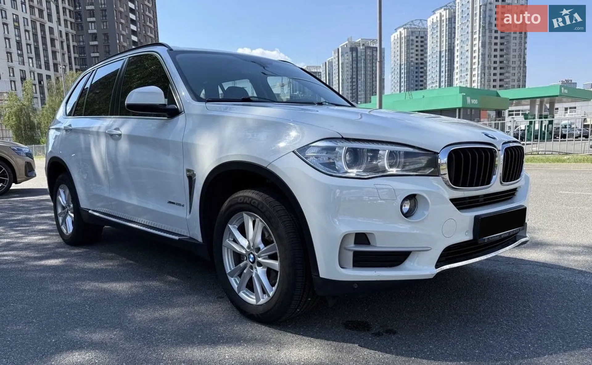2018 BMW X5 - мініатюра 3