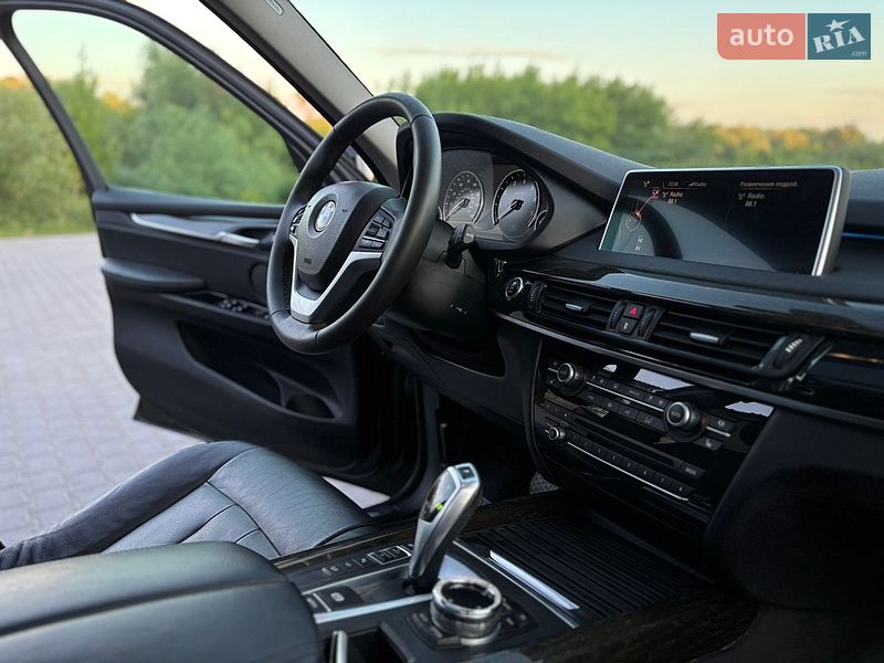 Внедорожник / Кроссовер BMW X5 2015 в Тернополе